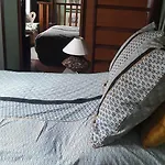 アパート Joli Petit Loft Dans Echoppe Pierre Centre-ville *