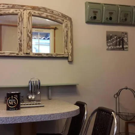 Joli Petit Loft Dans échoppe Pierre Centre-ville * Bordeaux