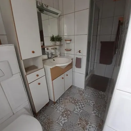 Joli Petit Loft Dans échoppe Pierre Centre-ville Appartamento Bordeaux