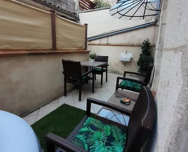 Joli Petit Loft Dans Echoppe Pierre Centre-ville