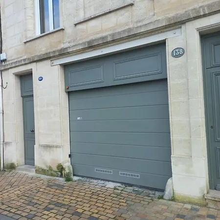 公寓 Joli Petit Loft Dans Echoppe Pierre Centre-ville *